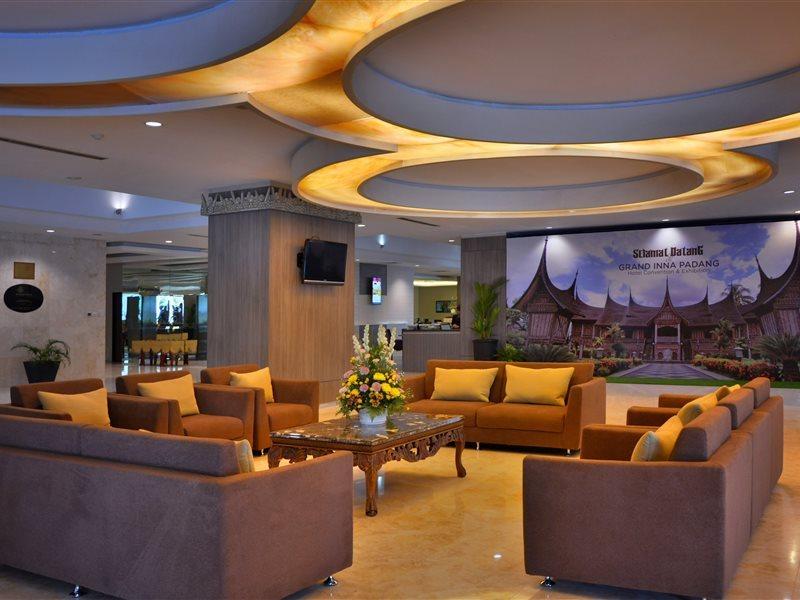 Truntum Padang Hotel Ngoại thất bức ảnh