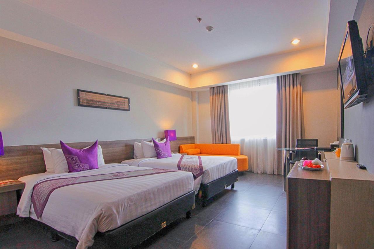 Truntum Padang Hotel Ngoại thất bức ảnh