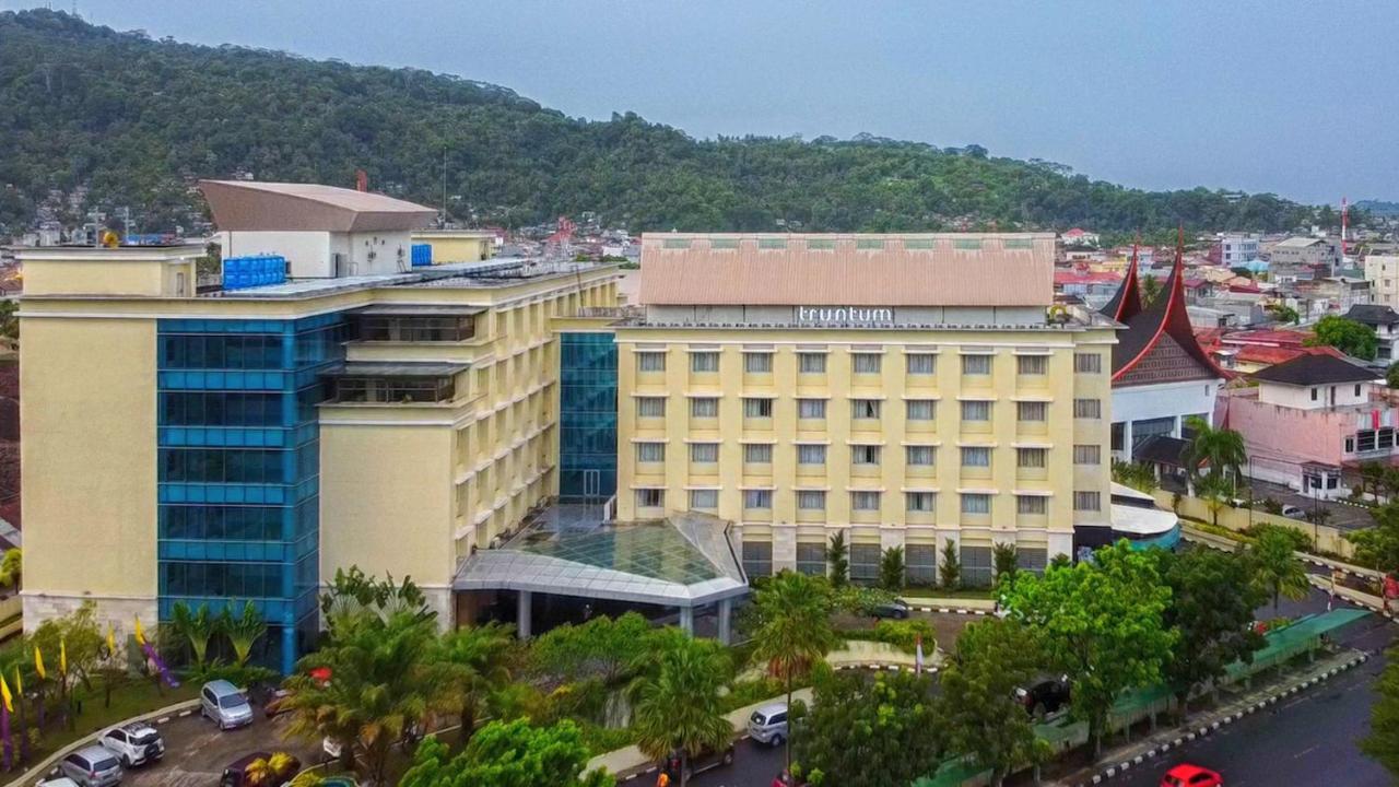 Truntum Padang Hotel Ngoại thất bức ảnh