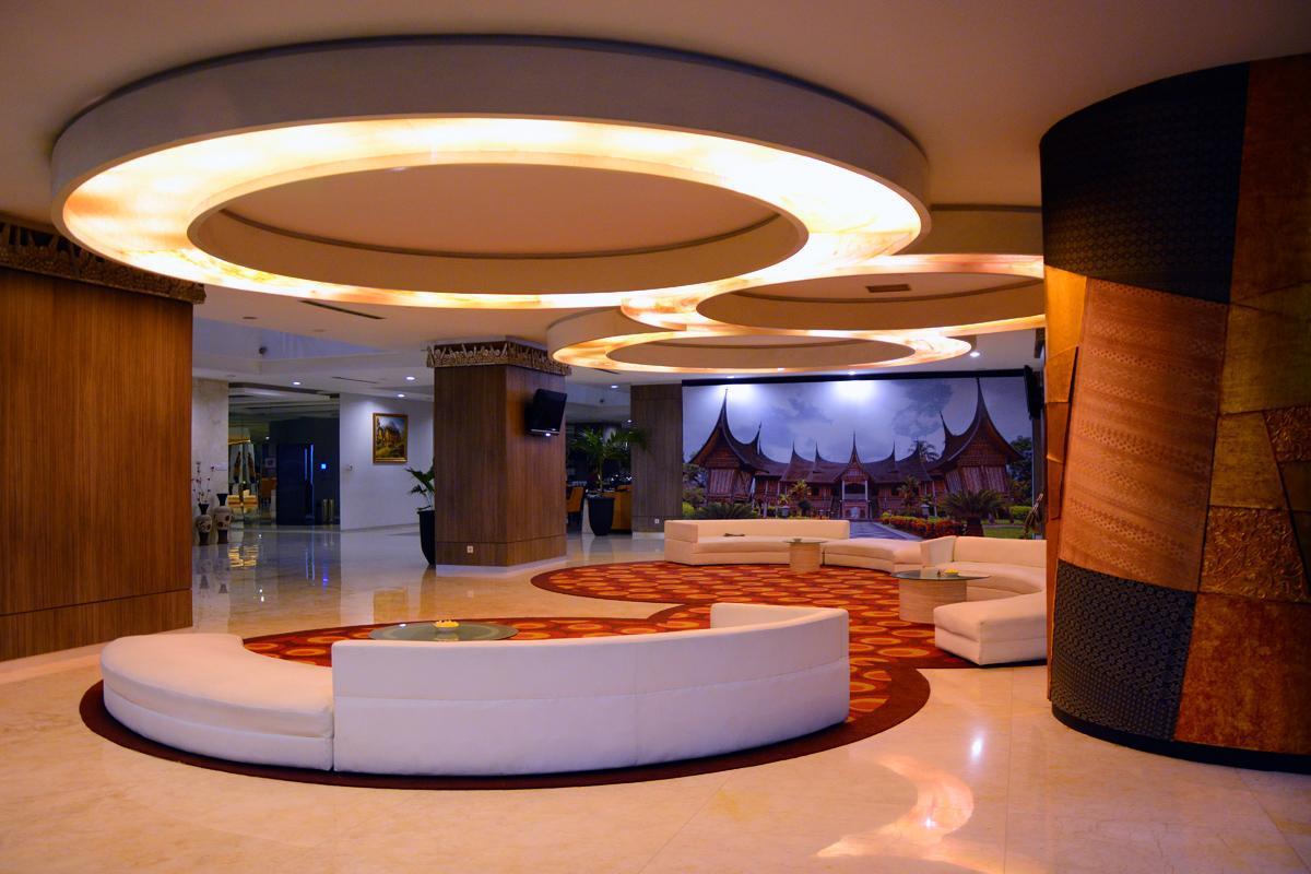 Truntum Padang Hotel Ngoại thất bức ảnh