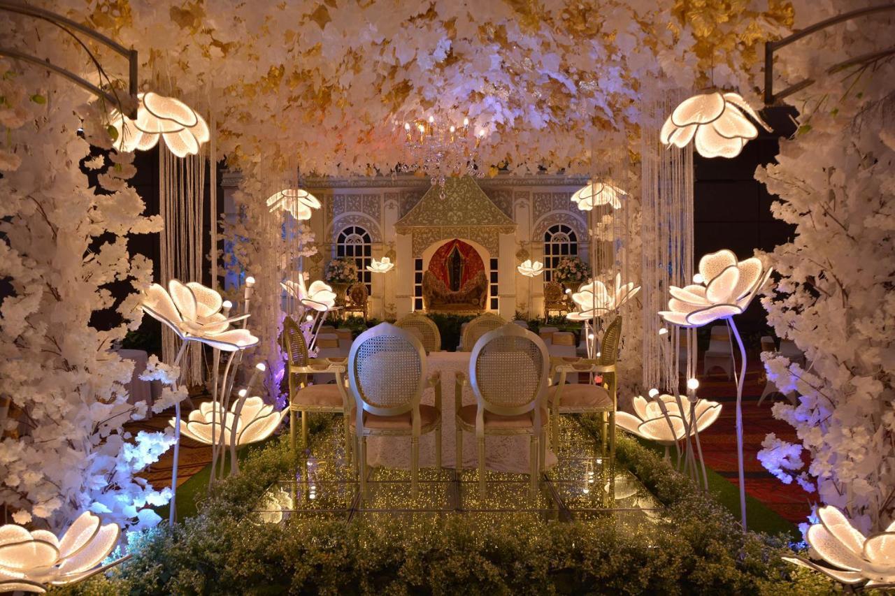 Truntum Padang Hotel Ngoại thất bức ảnh