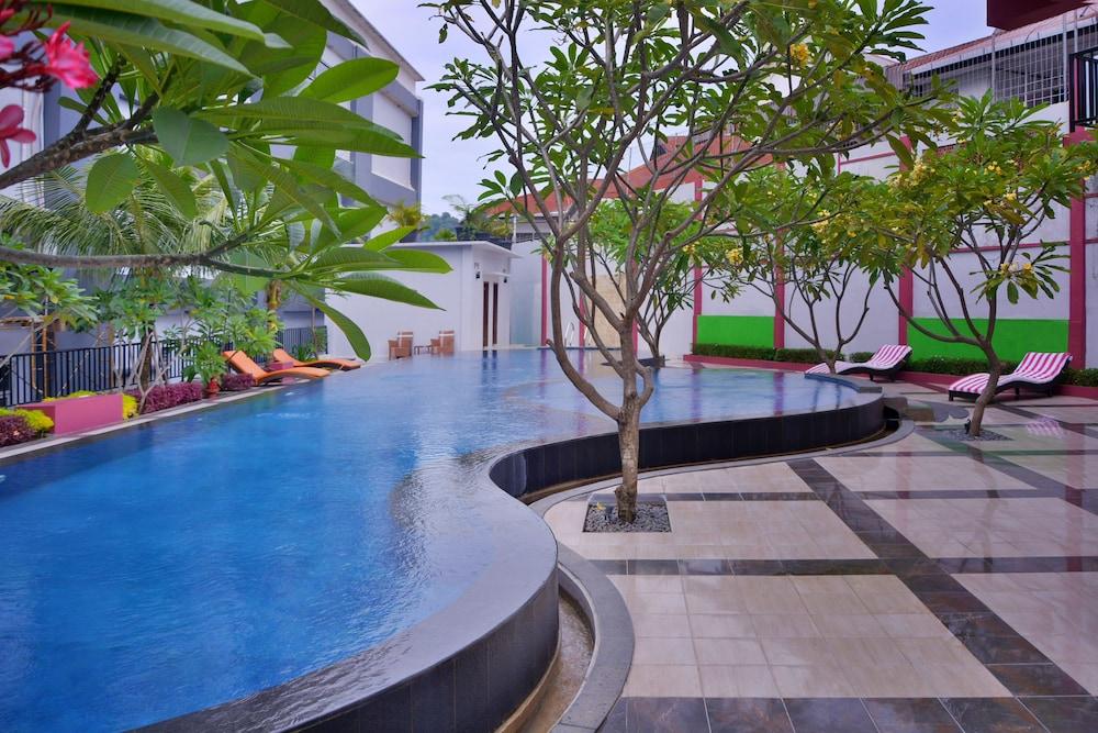 Truntum Padang Hotel Ngoại thất bức ảnh