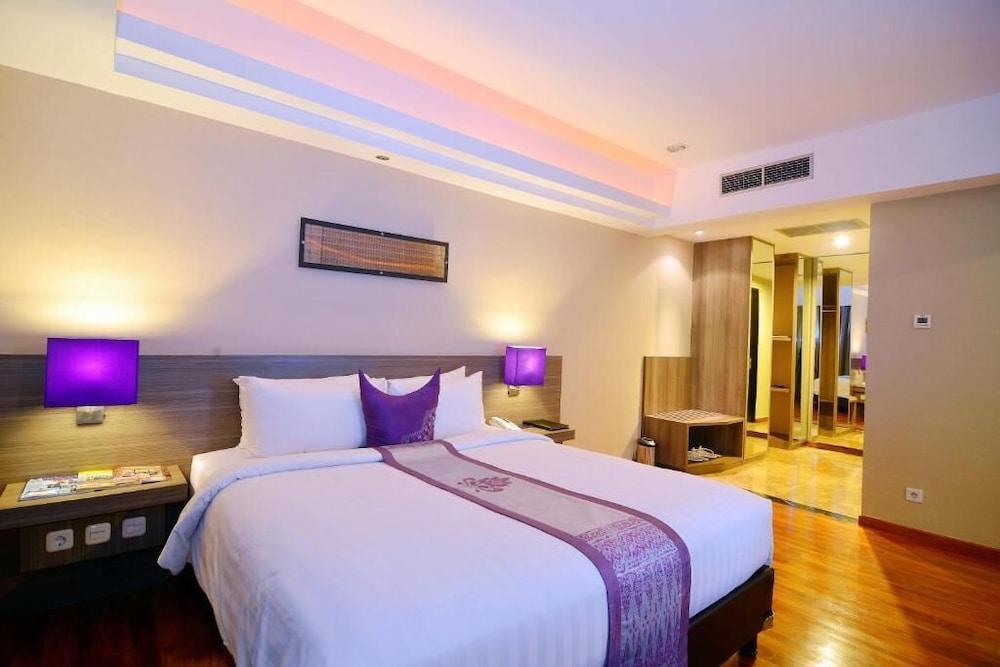 Truntum Padang Hotel Ngoại thất bức ảnh
