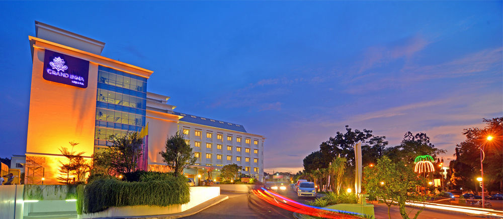 Truntum Padang Hotel Ngoại thất bức ảnh